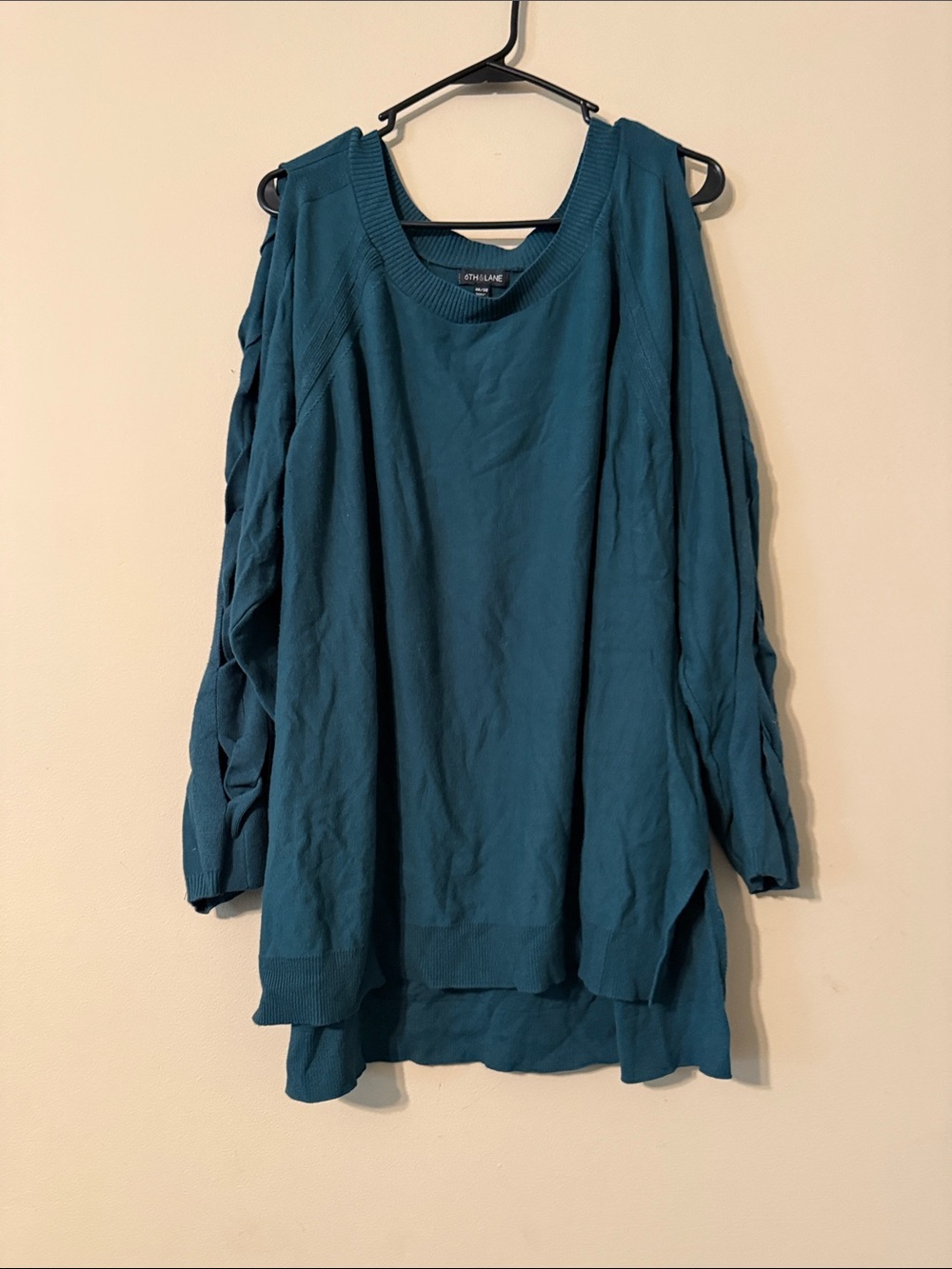 6th & Lane Teal Cold-Shoulder Knit Top